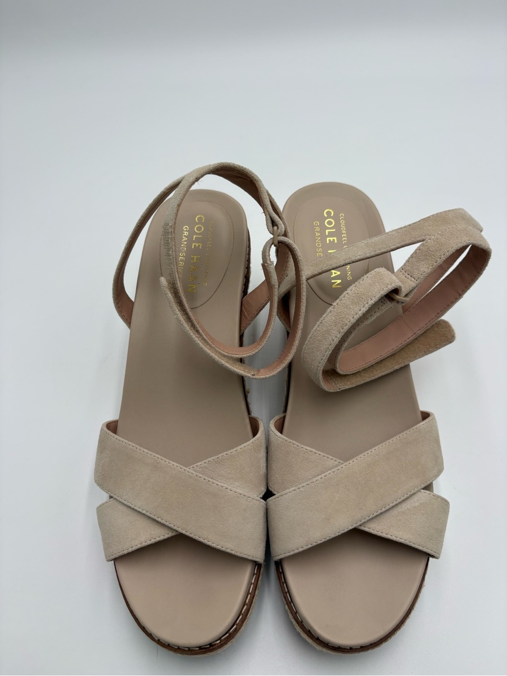 Cole Haan Grand Series Beige Leather Cloudfeel Cushioning Crisscross Sandals